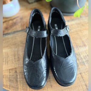 Romika By Josef Seibel Cassie Black Leather Mary Janes SZ - 37/ US 6-6.5 NEW